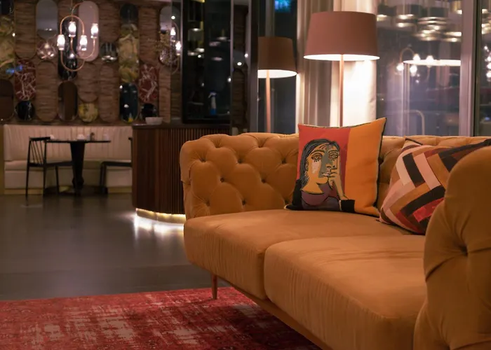 بيساهوتيل ليبردادي