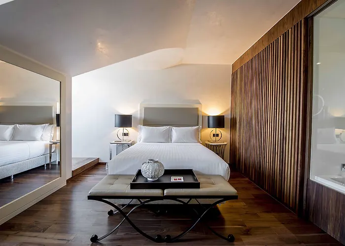 بيساهوتيل ليبردادي فندق